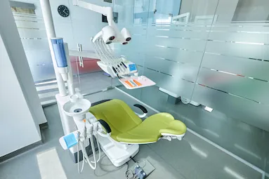 Unit dentar cu instrumentar complet - cabinet stomatologic Pipera
